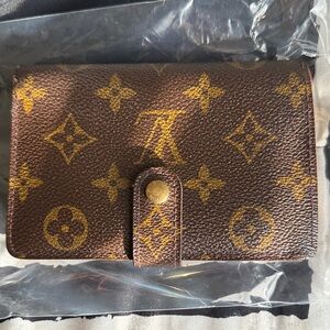 Louis vuitton wallet